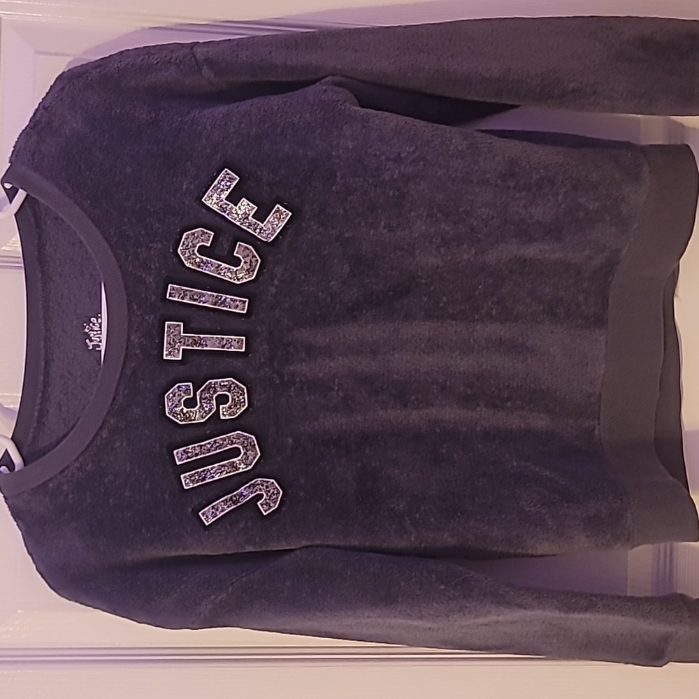 Girls sweatshirt